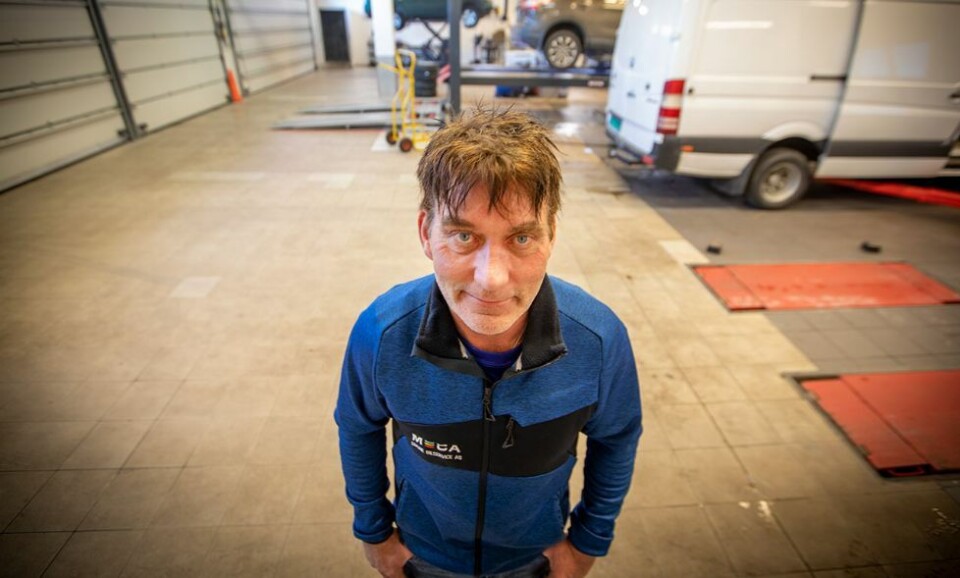 Arrangerer konsert i verkstedhallen