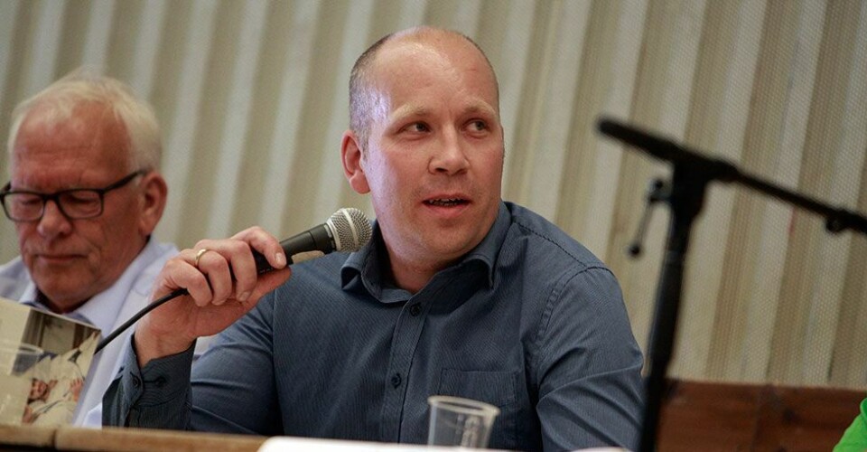 - Nå må vi avvente hva Stortinget bestemmer, men jeg har en god følelse på at det blir sammenslåing. Men det er svært beklagelig av Søgne Høyre bidrar til at vi ikke får belønningsmidler, sier Ramsland (bildet) til avisen.