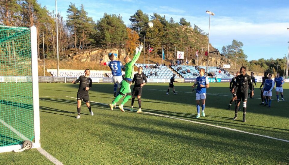 - Nå vet jeg ikke om det er håp i det hengende snøret lenger