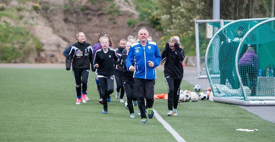 Gunnar bader i Høllen julaften hvis Søgne FK topper julekalender