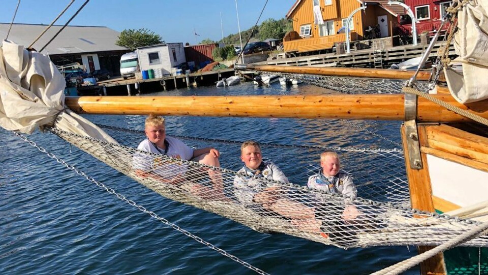 Sjøspeidere prydet Vestergabet med seilskuter