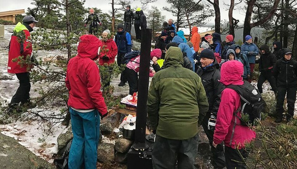 Linnåsdagen søndag: - 600 liter vaffelrøre, 800 liter kaffe, 100 kilo smør og 90 kilo syltetøy