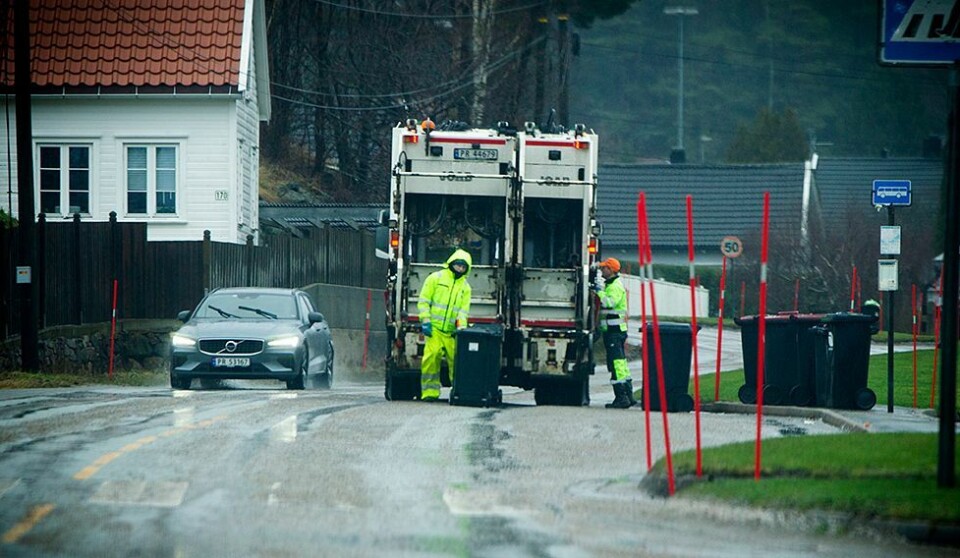 Flertall for tømming av grå dunk annenhver uke