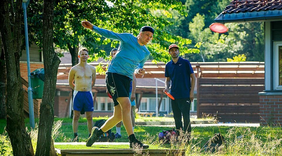 Frisbeegolf: - For godt under 1.000-lappen kommer du veldig langt