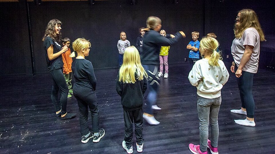Inviterer til teaterskole i vinterferien