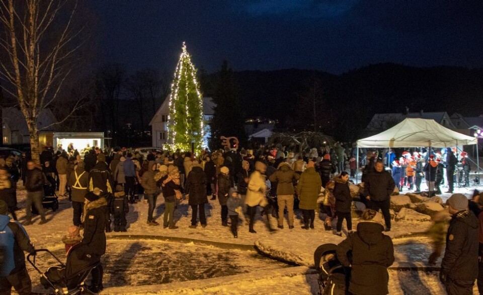 Julelysene tent i HaugenParken