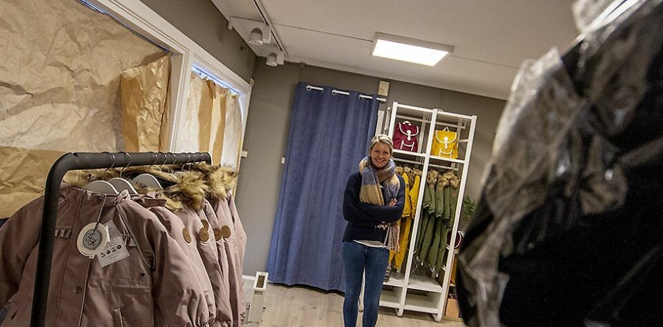 - Satser videre på klær til damer