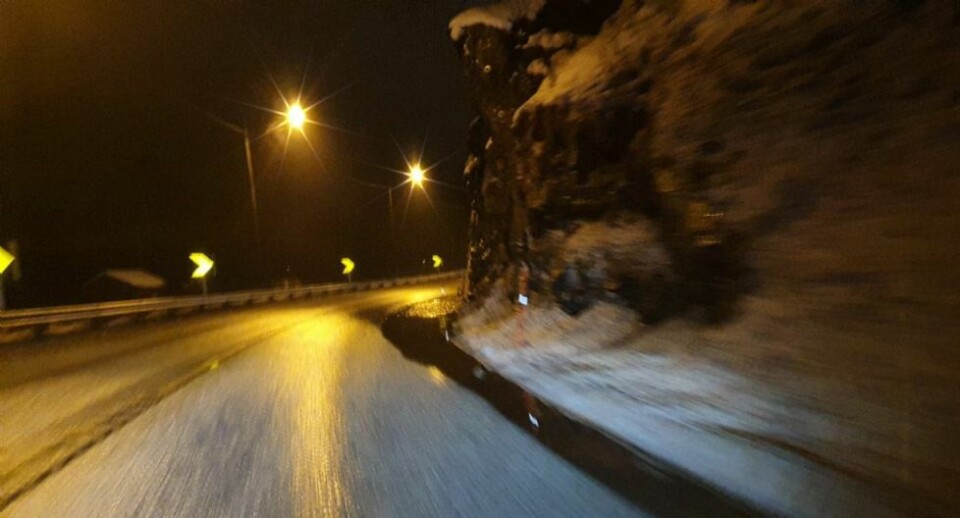 E39: Vann i veibanen, kjør forsiktig