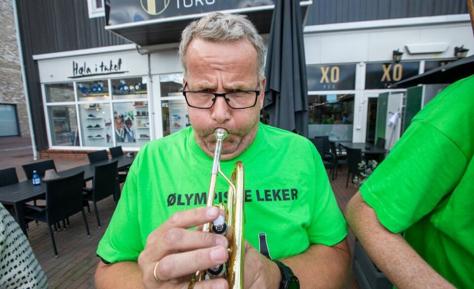 - Vi driver med ekte skiskyting