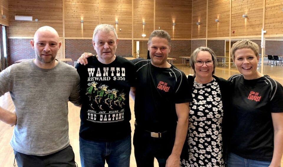 «Maraton-dans» med 100 deltakere i Vågsbygd Kultursenter