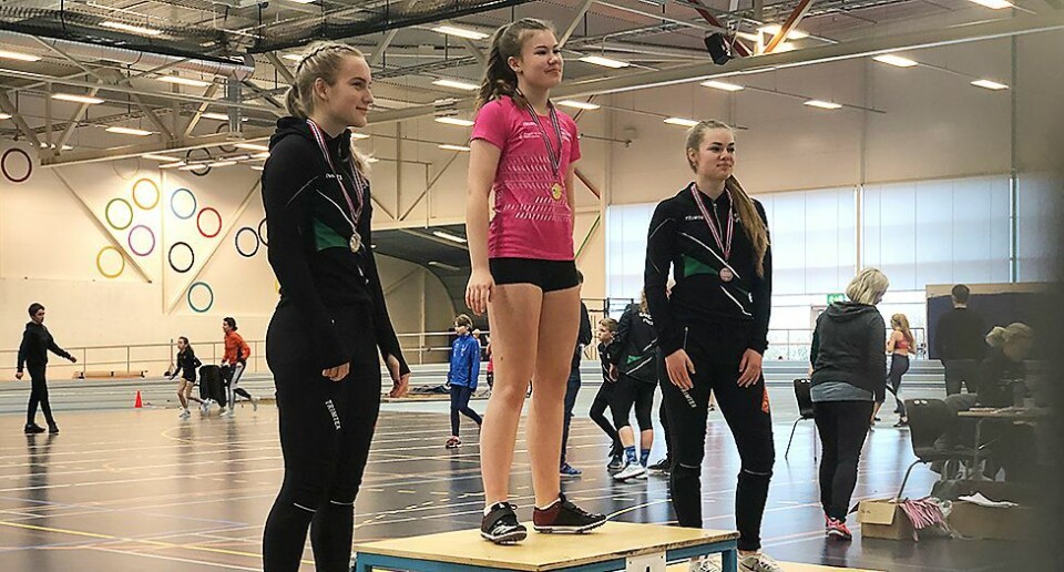 Medaljedryss til Søgne IL i SørVest-mesterskapet i Sandneshallen