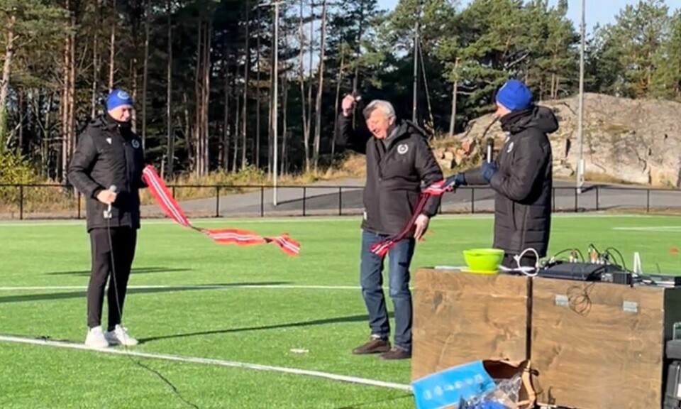 Fløys styreleder klippet snora på den «nye» Modenabanen