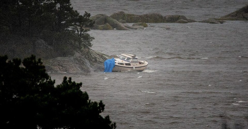«Terna» slet seg i natt, Søgne Dykkerklubb i gang med berging