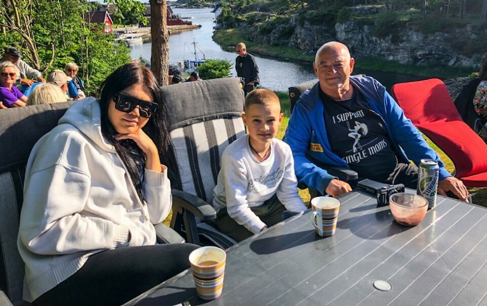 Jubelrop og trampeklapp for amatørene i «Pizzeria Band» i idylliske Grunnevågkilen