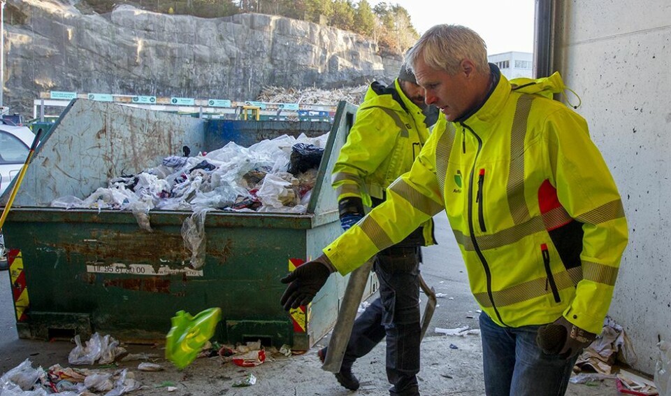 - Vi blander ikke avfallet du har sortert
