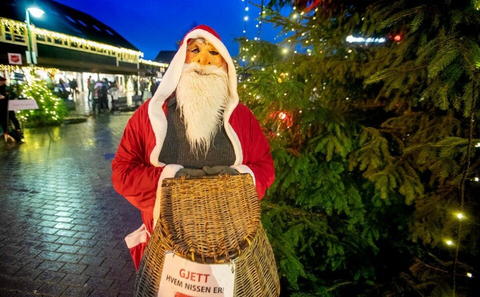 Fremskyndet julegrantenningen: - Vi beklager