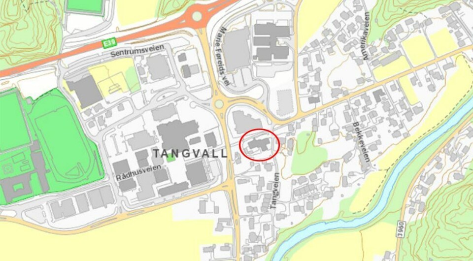 Nå er det lys i lokalene i den nye legevakta