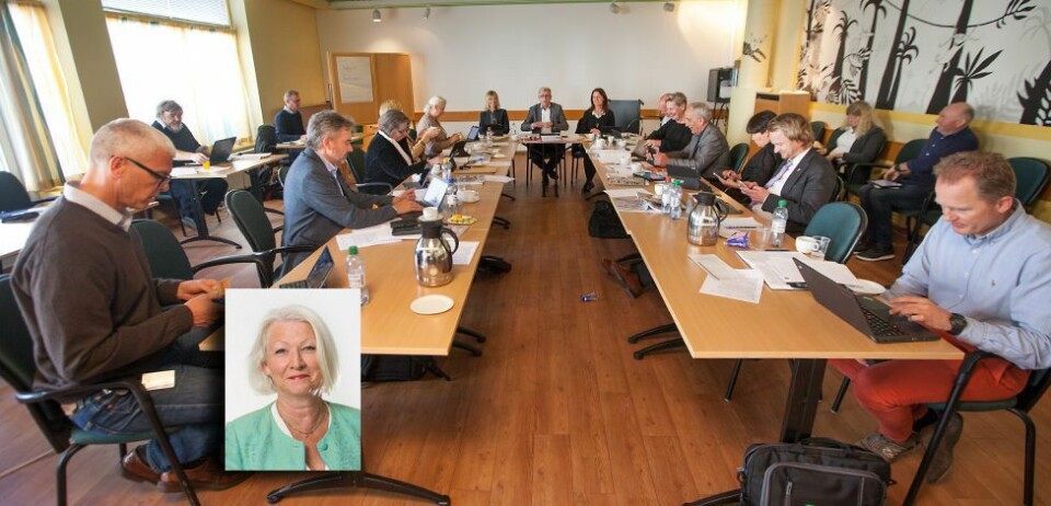 - Ikke ordførerne som bestemmer skole