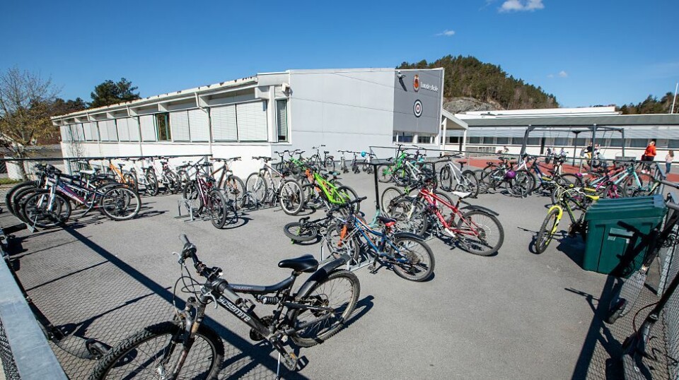 - Hjemmeskole og karantene: - Nå mangler vi voksne