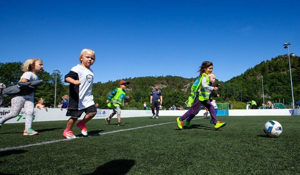 12 barnehager i «knalltøff» fotballturnering