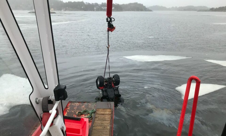 Her flyter ATVen på Torvefjorden