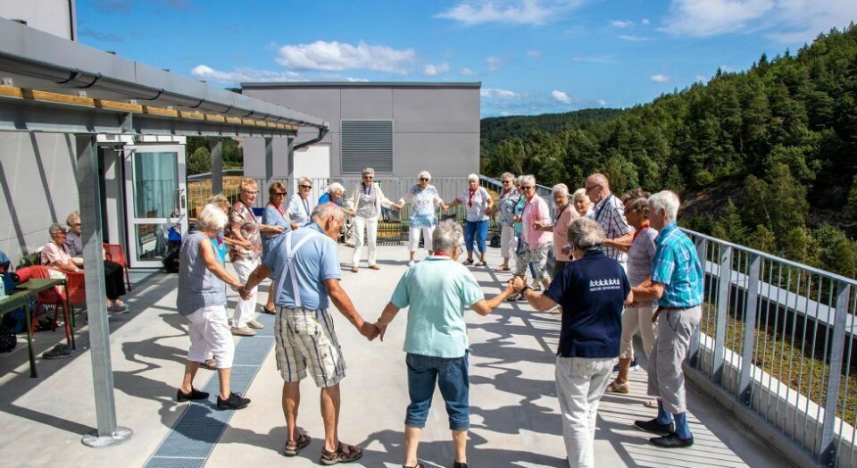 Rundt 60 seniordansere på Tangvall tirsdag
