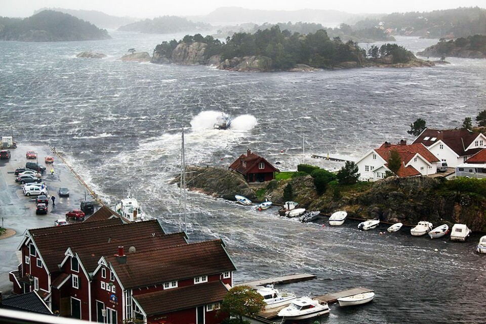 Lesernes bilder av «Knuds» herjinger fredag