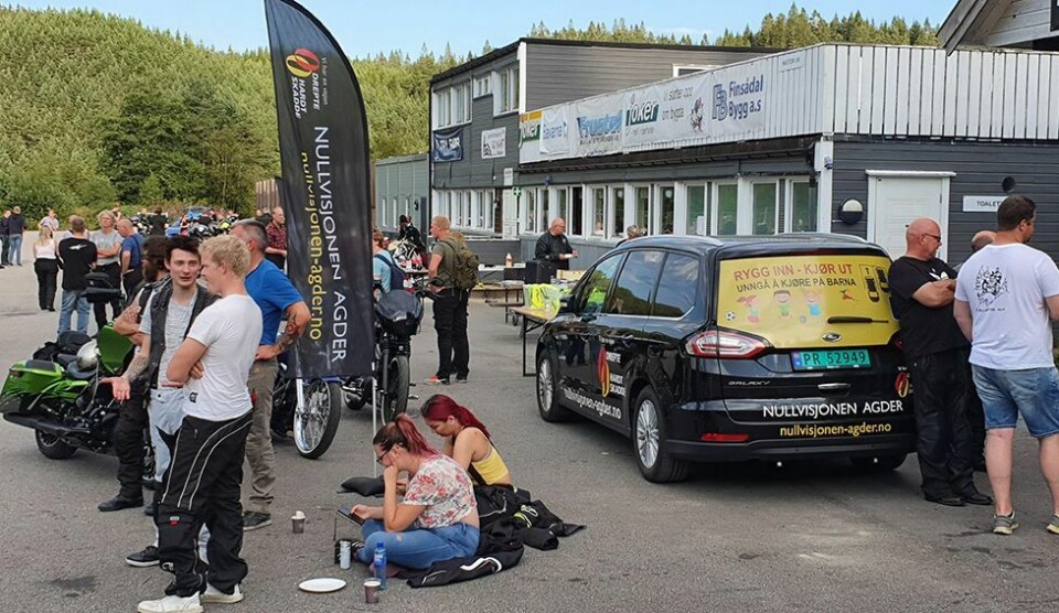 150 motorsykler på Vamoen torsdag
