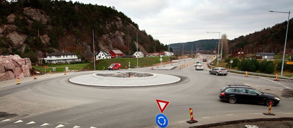 Åpnes fredag