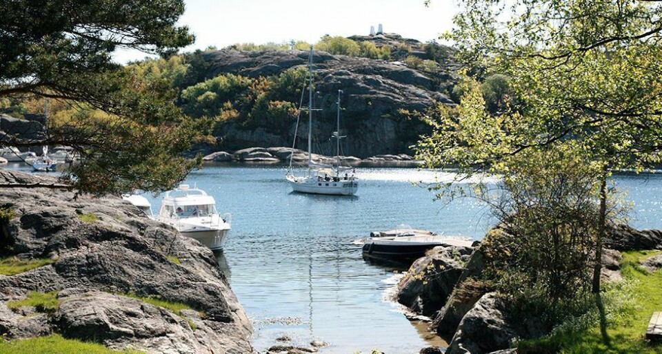 Tur med Forsvarshistorisk forening til Helgøya søndag