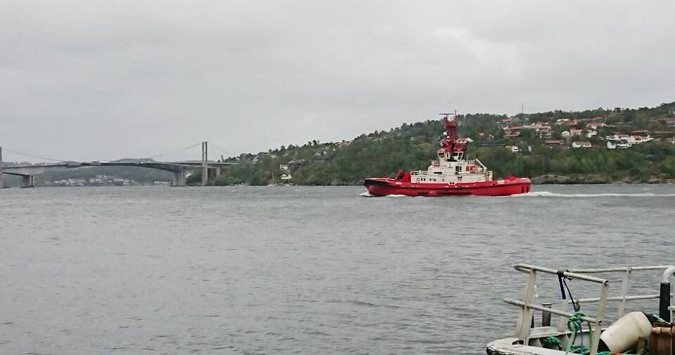 Offshoreskip slet seg. Ligger få meter unna boligrigg