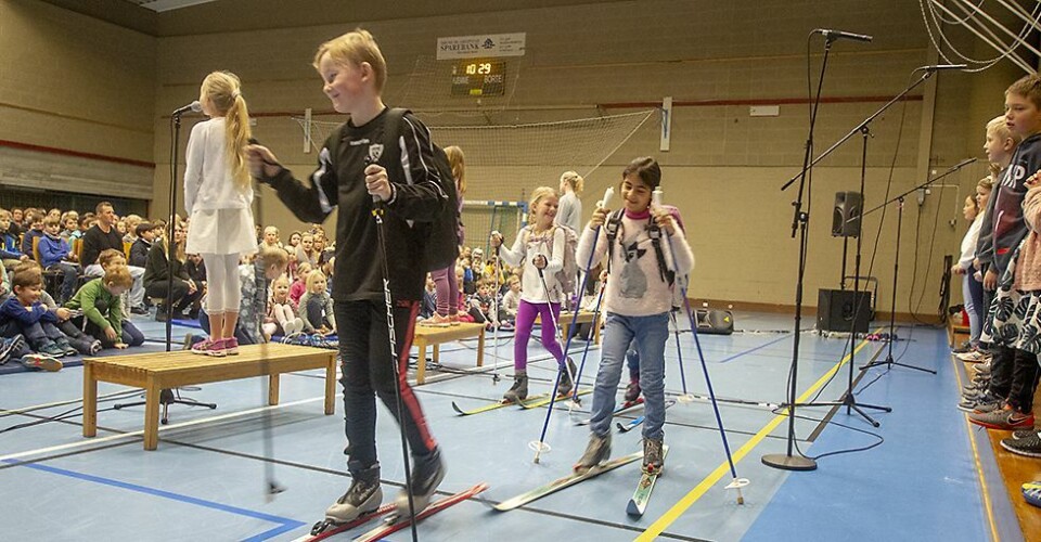 - Hør Nygård skoles nykomponerte skolesang
