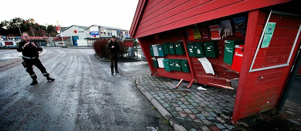 Krasjet i postkassestativ