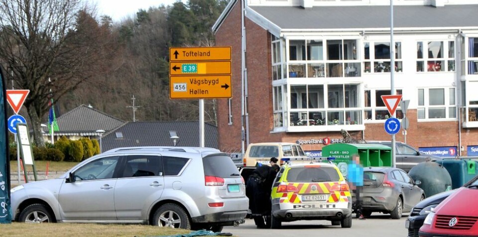 15-åring prøvde å stjele bil