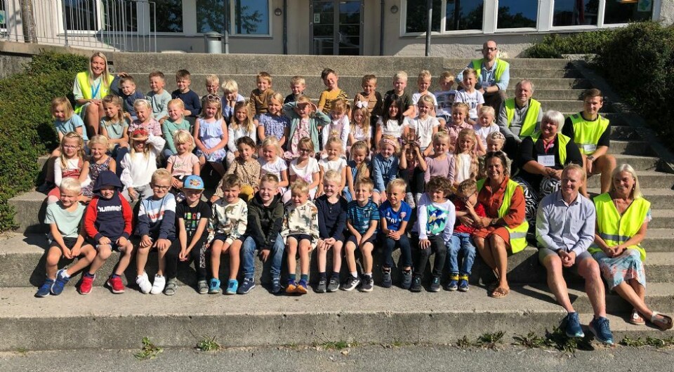 54 barn møtte til sin første skoledag på Flekkerøy