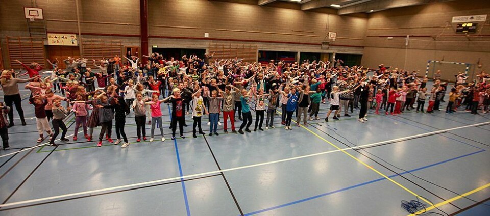 Danset for vennskap