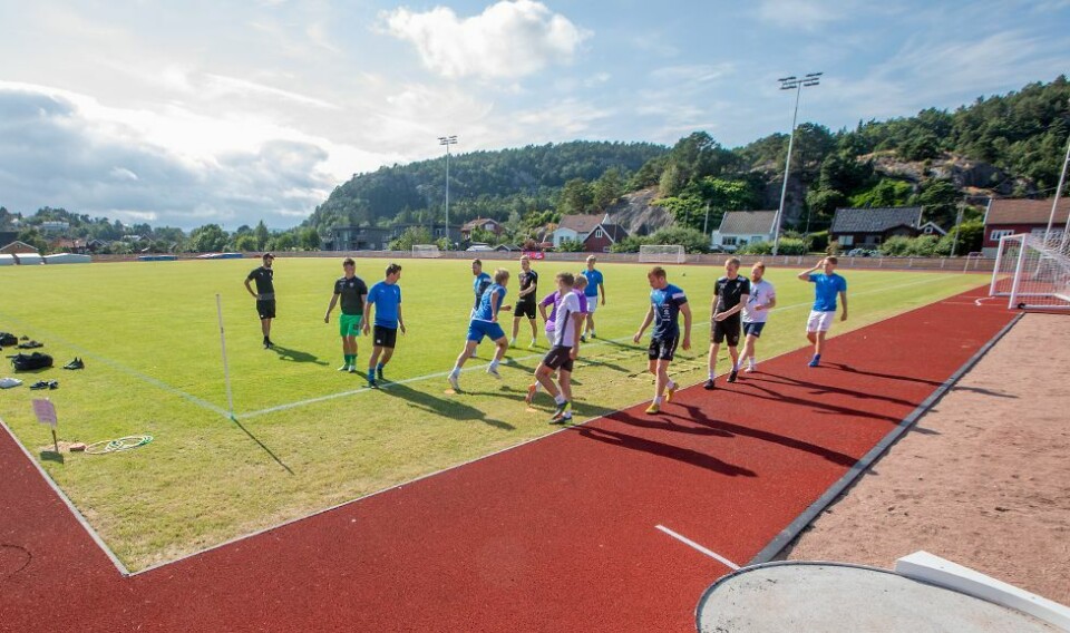 Lørdag er det debut på gresset for Søgne FKs herrer på nye Søgne Stadion