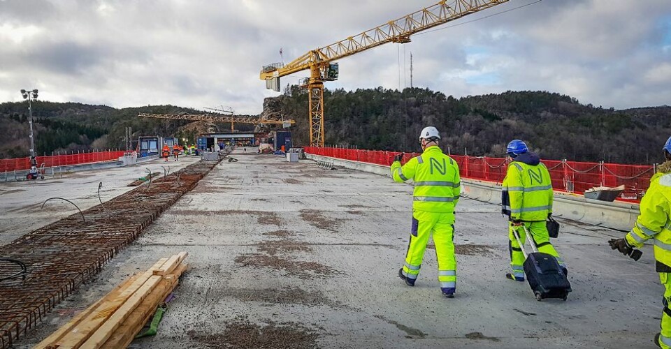 Siste støp på Trysfjordbrua