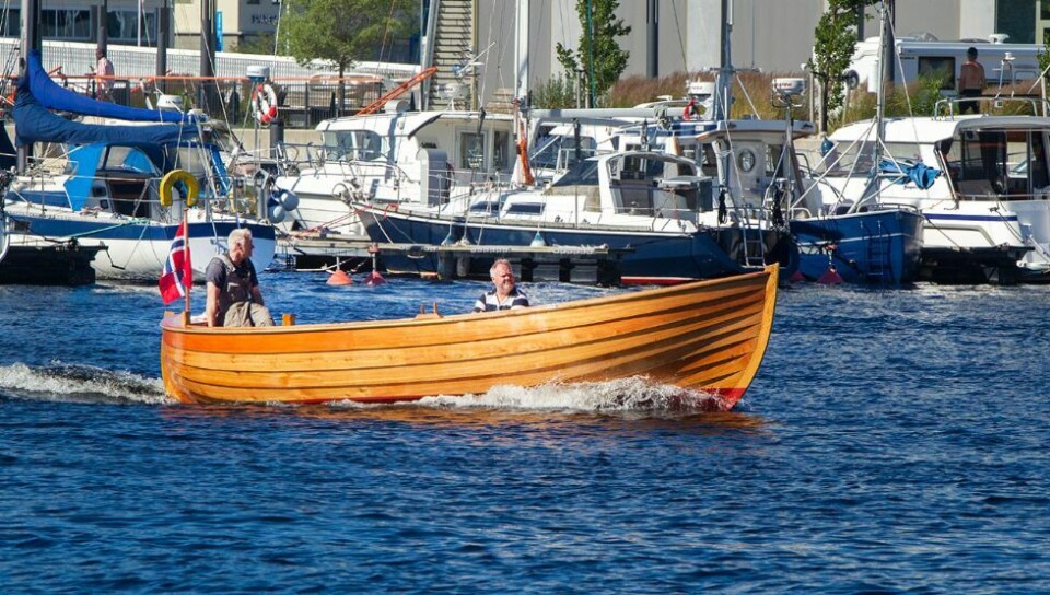 - Hurtigladeren står klar på brygga