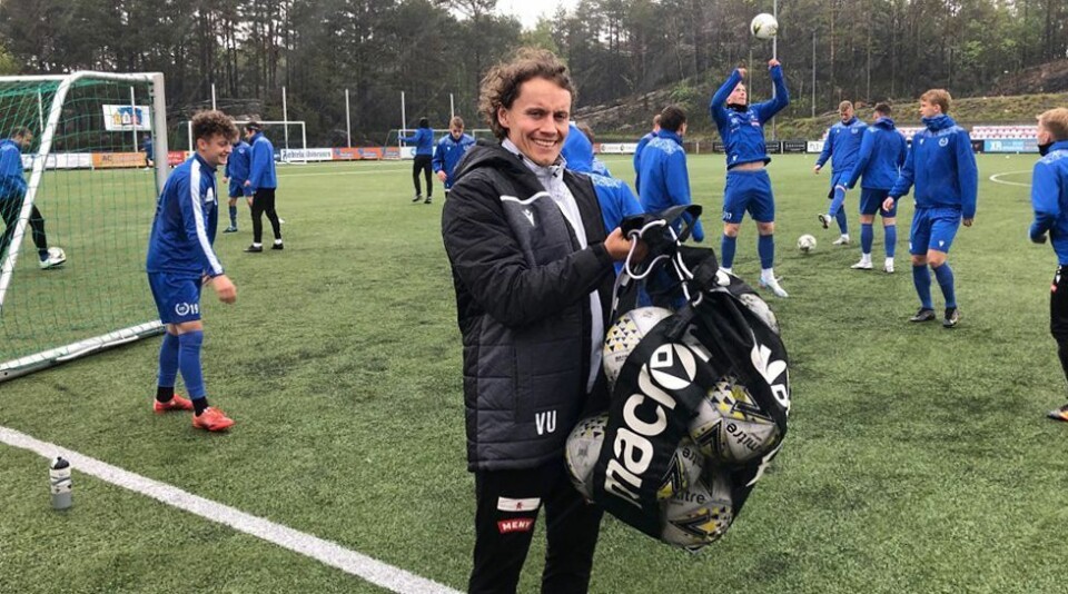 Fløy avslutter samarbeidet med hovedtrener Vebjørn Urdal. Joey Hardarson og Lars Kristian Pedersen overtar