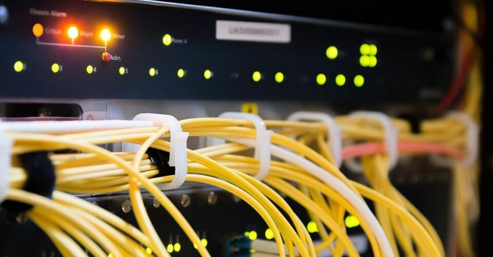 Fiberkabel i Songdalen gravd over
