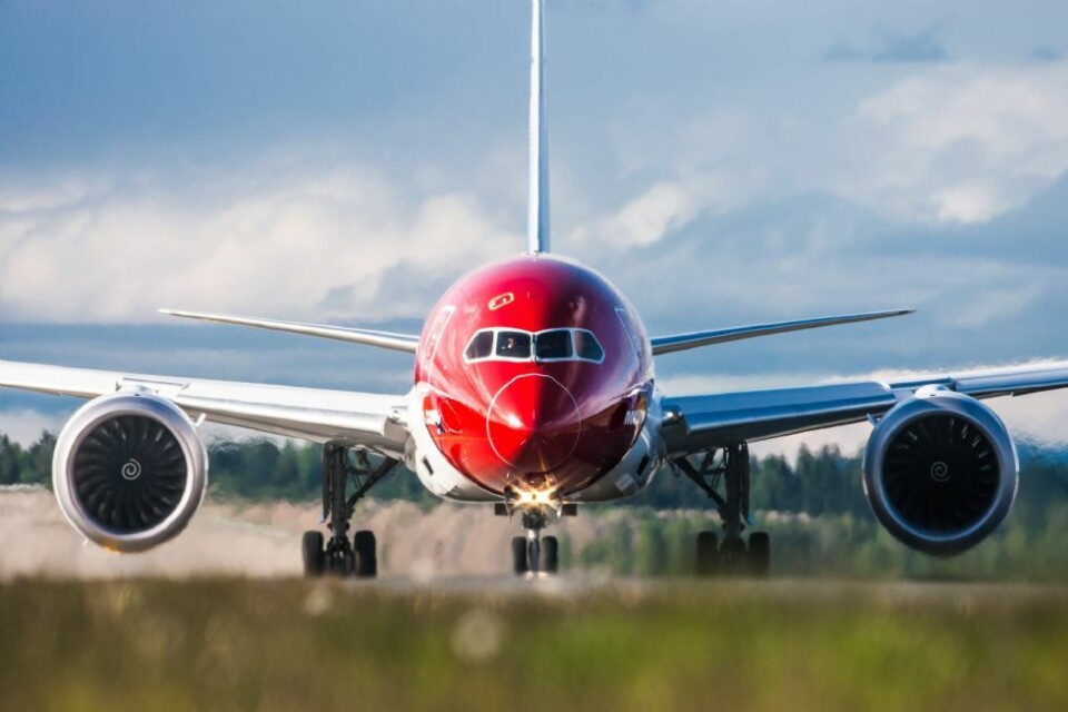 Color Line stenger ned passasjertrafikken med øyeblikkelig virkning. Norwegian stanser flyvningene på Kjevik