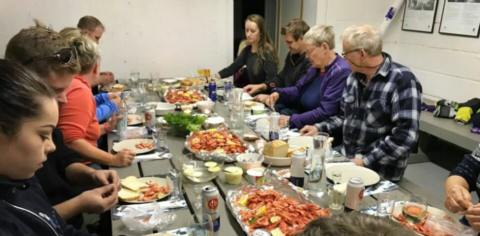 Utedoen på Songvår fyr er gjenreist etter «Knuds» herjinger