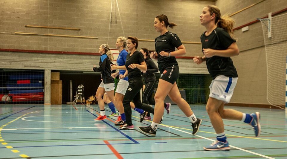 Rosi har aldri spilt fotball, før nå