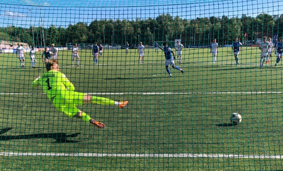 Fløy vant, men mistet grepet etter å ha ledet 3-0