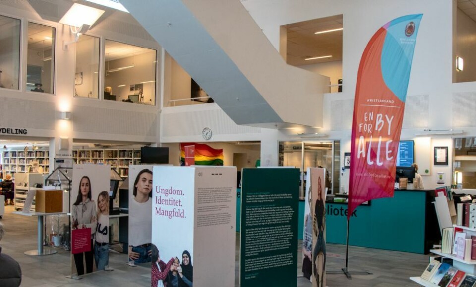 En by for alle: Fotoutstilling i Tangvall bibliotek
