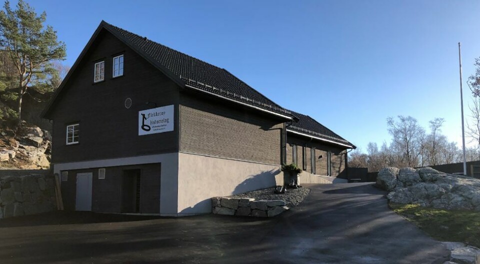 Stenger søndags -og mandagskafeer på Flekkerøy