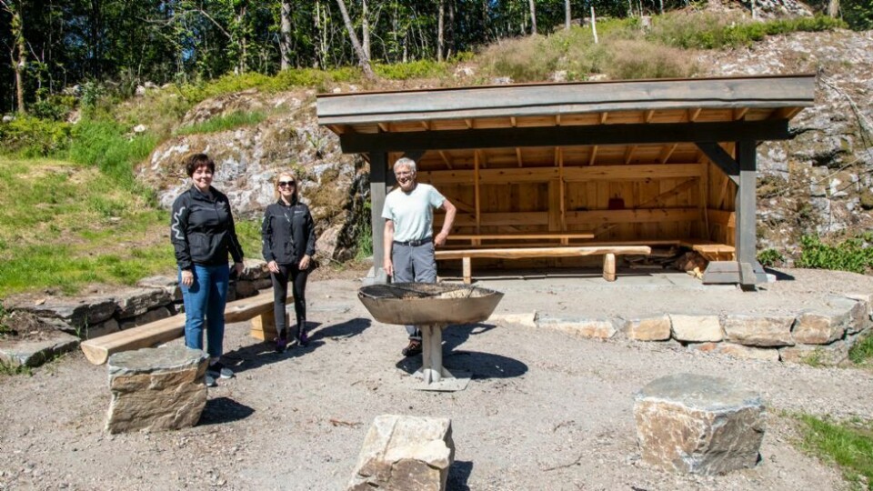 Har restaurert eplehagen Steinva