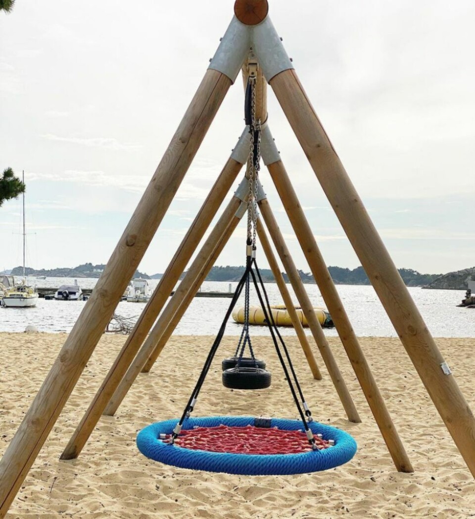 @jenia_c har vært på Åros og har delt bildet med tittelen «Beaching».
@mariels24 har delt bildet fra Nidelv camping.
- Skjernøy i kveld, skriver @perarne17.
- Skumring ved Kleivsetvannet. Foto: Einar K. Bjelland.
Dette bildet fra Søgne er delt av @aga.agh
Bildet under som også er forsidebildet er delt av @rune_aase og har teksten «Sommeren slipper ikke taket».