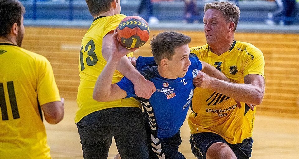 Nabooppgjør i Tinntjønnhallen søndag ettermiddag